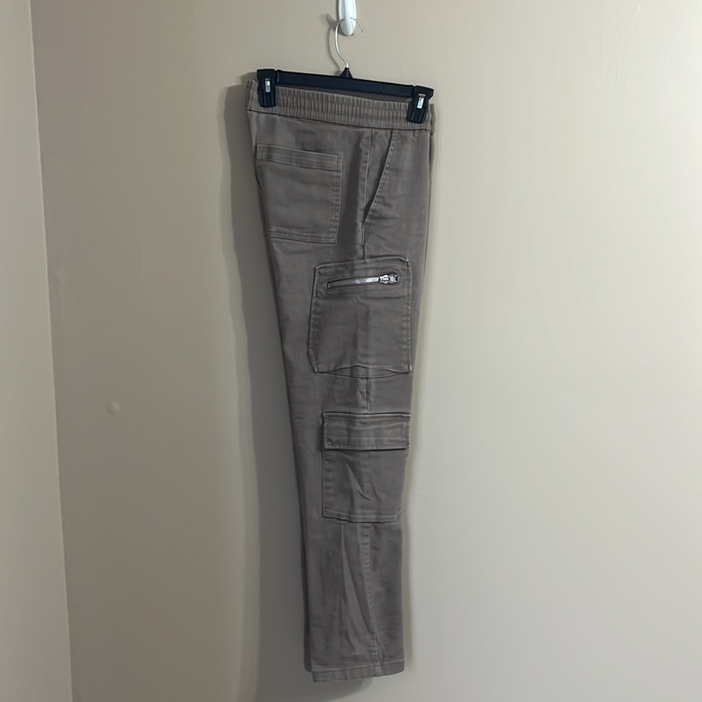 Forever 21 Cargo Pant - Dark Khaki/Brown - Size S(men’s) - good condition